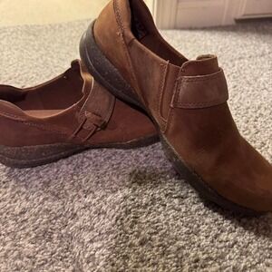 Brown leather slip-on shoes #leathershoes